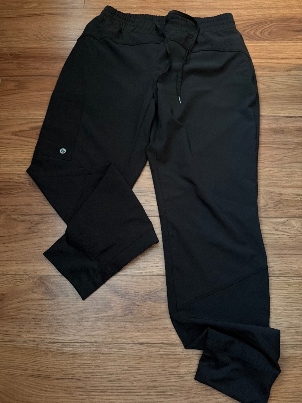 Barco One: Black Jogger Scrub Set